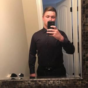 Meet your Posher, Max